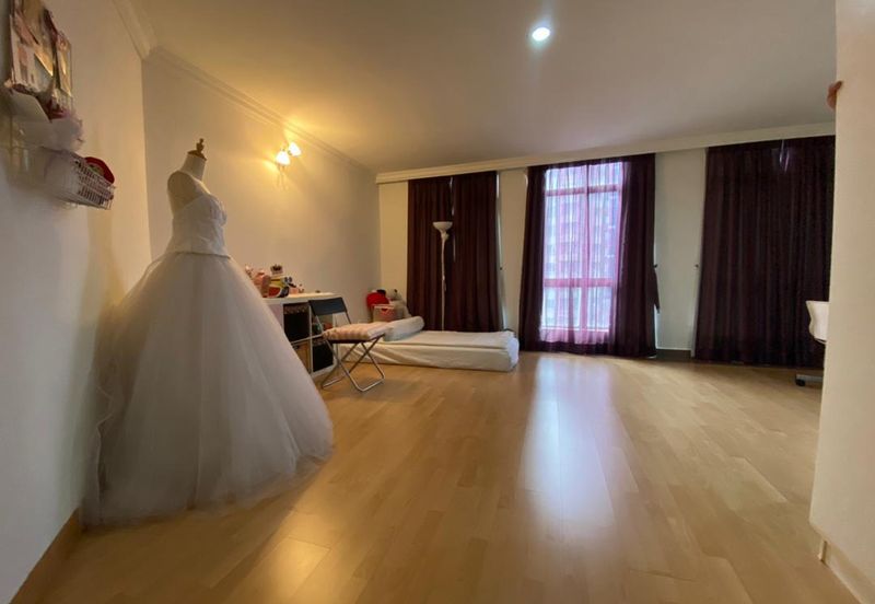 Menara Antara Duplex Nice View, 11&12 floors Located in Bukit Ceylon Persiaran Raja Chulan, Bukit Bintang Kuala Lumpur