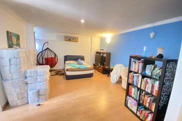 Menara Antara Duplex Nice View, 11&12 floors Located in Bukit Ceylon Persiaran Raja Chulan, Bukit Bintang Kuala Lumpur