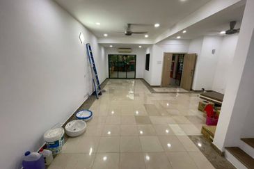 Refurbish Double Storey Bukit Jelutong, U8 Shah Alam Facing Open