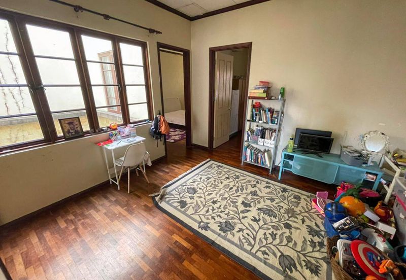 Double Storey Jalan Adang, Seksyen U8 Bukit Jelutong, Shah Alam