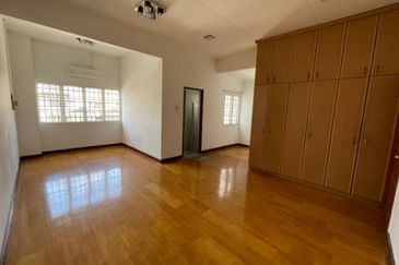 Renovate &Fully Extended 2 Storey Jalan Kubah Bukit Jelutong