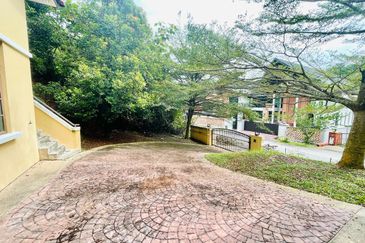 Sungai Buloh Country Resort