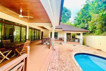 Sungai Buloh Country Resort