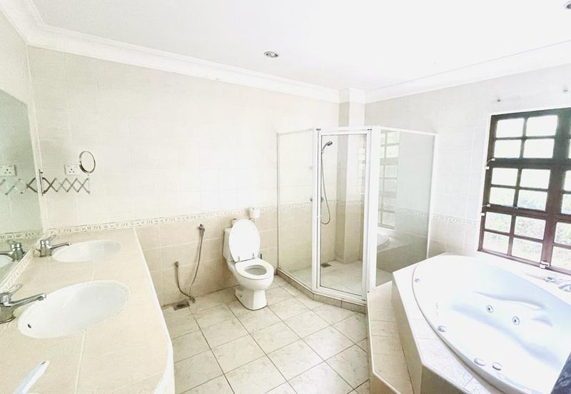 Sungai Buloh Country Resort