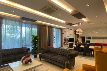 3.5 STOREY ASPEN GARDEN RESIDENCE BUNGALOW, CYBERJAYA 
