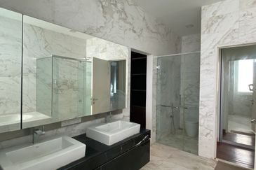 3.5 STOREY ASPEN GARDEN RESIDENCE BUNGALOW, CYBERJAYA 