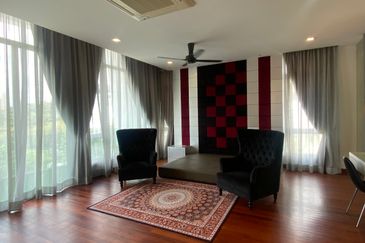 3.5 STOREY ASPEN GARDEN RESIDENCE BUNGALOW, CYBERJAYA 