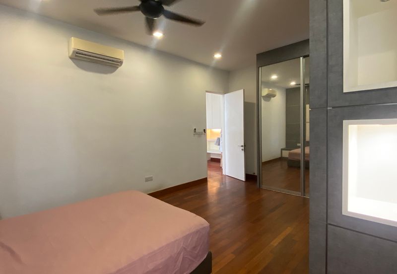 3.5 STOREY ASPEN GARDEN RESIDENCE BUNGALOW, CYBERJAYA 