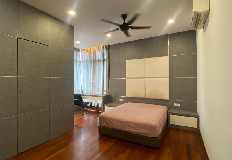 3.5 STOREY ASPEN GARDEN RESIDENCE BUNGALOW, CYBERJAYA 