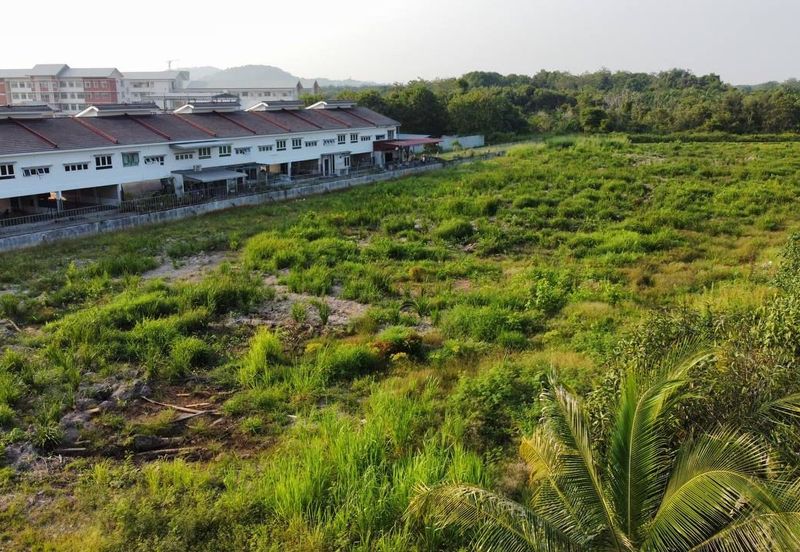 FREEHOLD/MCL  Agricultural Land  Mukim Duyong Melaka Tengah For Sale