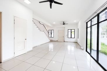 Cradleton @ Eco Majestic