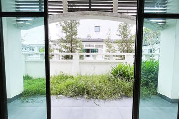 Cradleton @ Eco Majestic