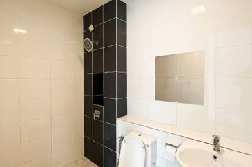 Cradleton @ Eco Majestic