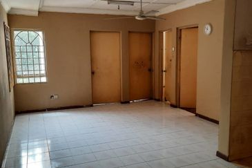 TERMURAH Apartment Saujana,Damansara Damai