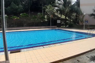 TERMURAH Apartment Saujana,Damansara Damai