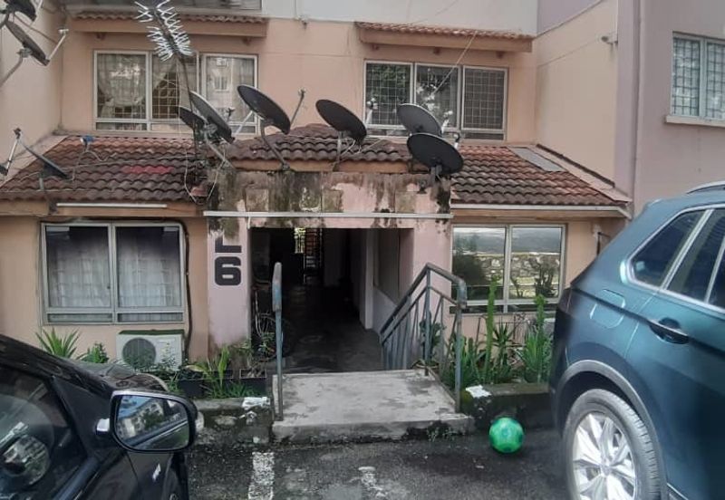 TERMURAH Apartment Saujana,Damansara Damai