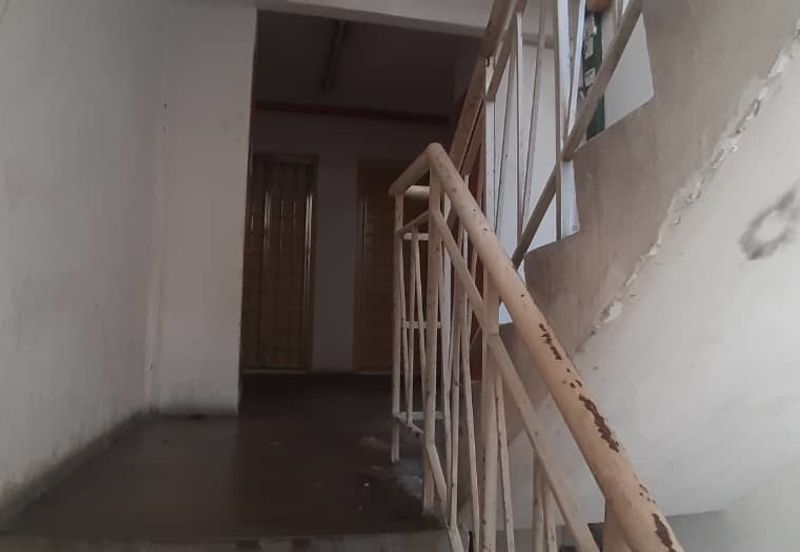 TERMURAH Apartment Saujana,Damansara Damai