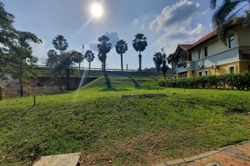  Lot Bungalow land Presint 10, Putrajaya Full Infra Ready