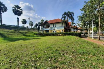  Lot Bungalow land Presint 10, Putrajaya Full Infra Ready