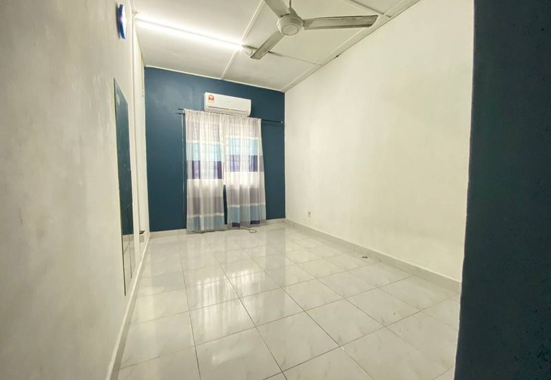  Doube Storey Terrace House @ Taman Desa Dahlia, Sg Ramal, Kajang 