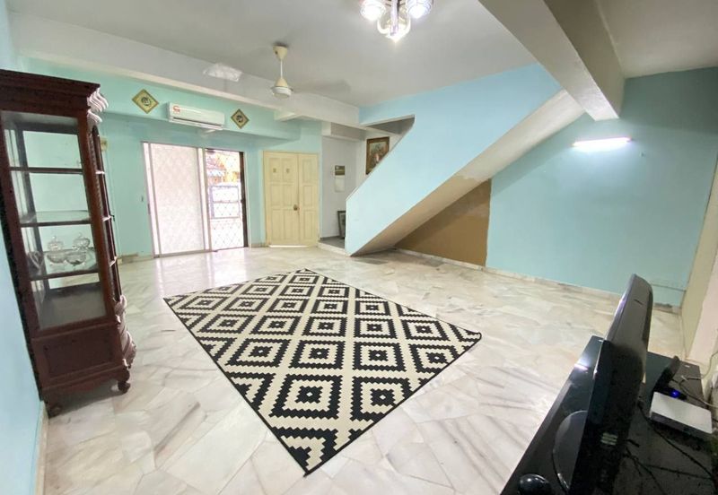  Doube Storey Terrace House @ Taman Desa Dahlia, Sg Ramal, Kajang 