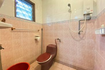  Doube Storey Terrace House @ Taman Desa Dahlia, Sg Ramal, Kajang 