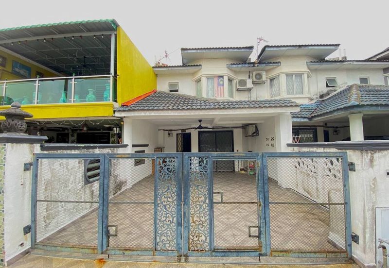  Doube Storey Terrace House @ Taman Desa Dahlia, Sg Ramal, Kajang 