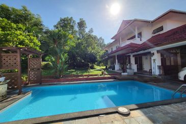 Bandar Tun Hussein Onn