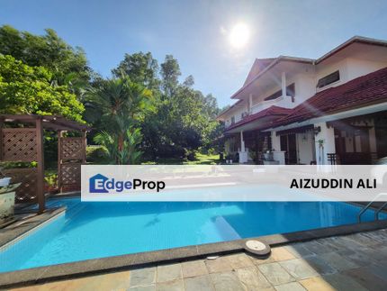 With Swimming Pool Bungalow Jalan Suadamai Bandar Tun Hussein Onn, Selangor, Batu 9th Cheras