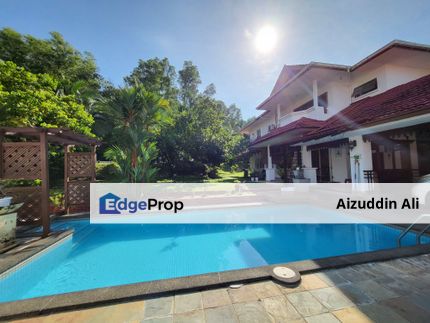 With Swimming Pool Bungalow Jalan Suadamai Bandar Tun Hussein Onn, Selangor, Batu 9th Cheras