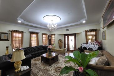 Bandar Tun Hussein Onn