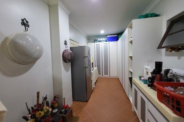 Bandar Tun Hussein Onn