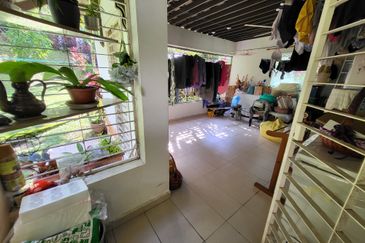 Bandar Tun Hussein Onn