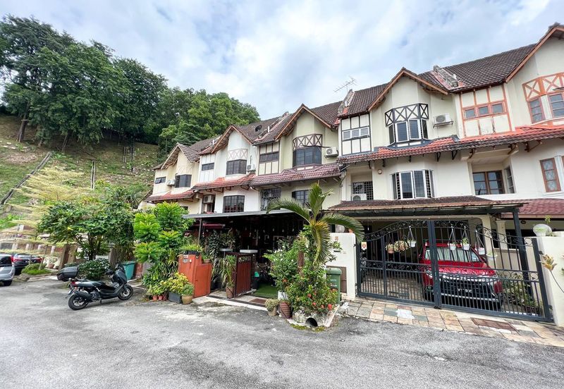 Jalan Bukit Setiawangsa 