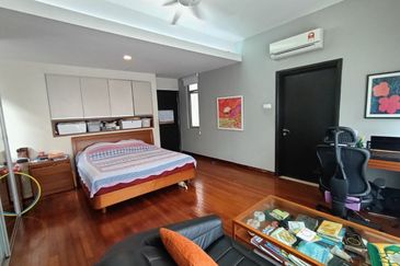 Changkat Kiara Surya