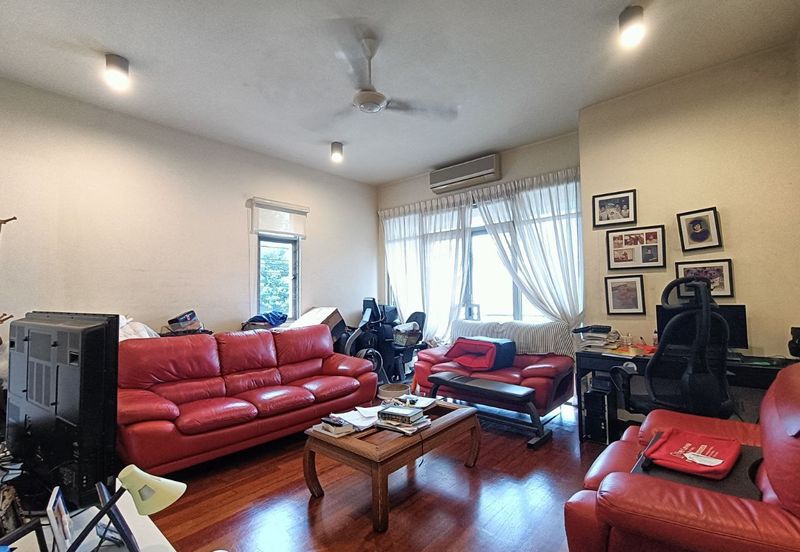 Changkat Kiara Surya