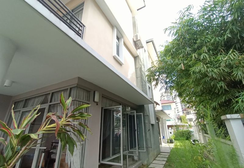 Changkat Kiara Surya