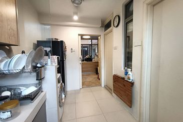 Changkat Kiara Surya