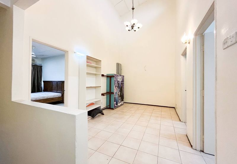 Double Storey Terrace House @ Jalan Arca Seksyen U8 Bukit Jelutong, Shah Alam