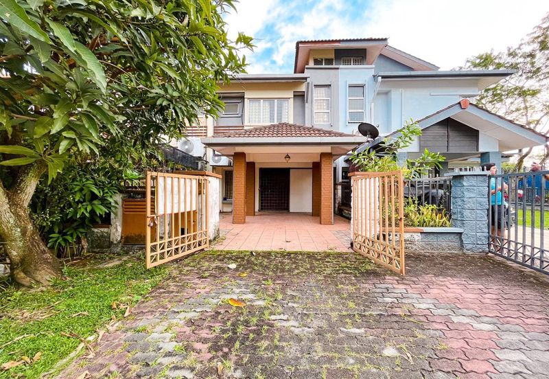 Double Storey Terrace House @ Jalan Arca Seksyen U8 Bukit Jelutong, Shah Alam