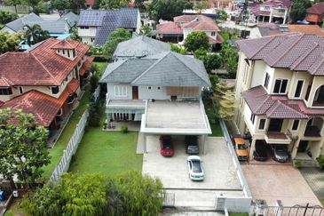 Seksyen 12, Shah Alam