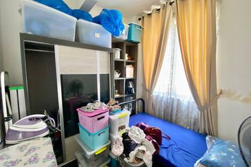 Freehold Corner Lot 2.5 Storey House Seksyen 16 Shah Alam