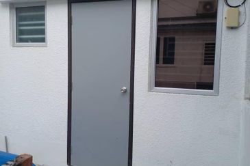 Brand New Double Storey Irama Perdana  LBS Puncak Alam Non Bumi Lot 