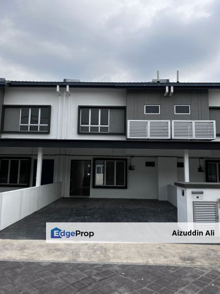 Double Stprey House   KITA BAYU, Cybersouth Dengkil Selangor, Selangor, Dengkil