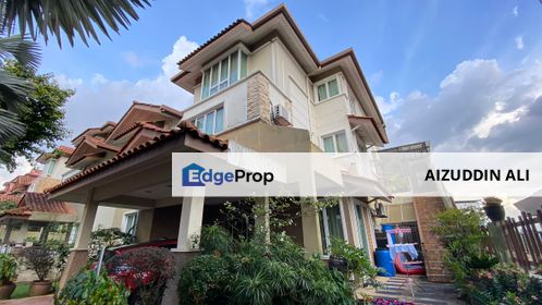  3 Storey Semi-Detached House at Puncak Tropika, Seksyen 9, Shah Alam, Selangor, Shah Alam