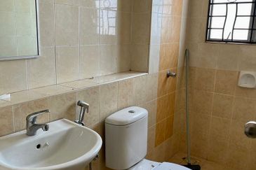 Bandar Pinggiran Subang