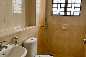 Bandar Pinggiran Subang