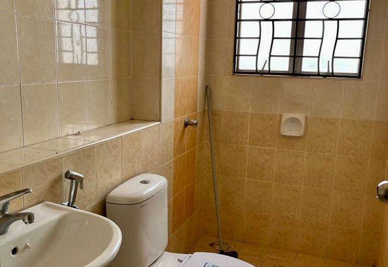 Bandar Pinggiran Subang