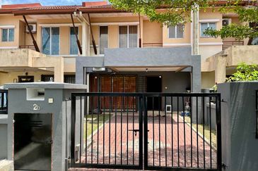 Bandar Pinggiran Subang