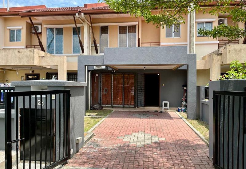 Bandar Pinggiran Subang